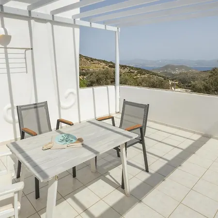 Irini'S Poiema Apartment Lefkes  Exterior photo