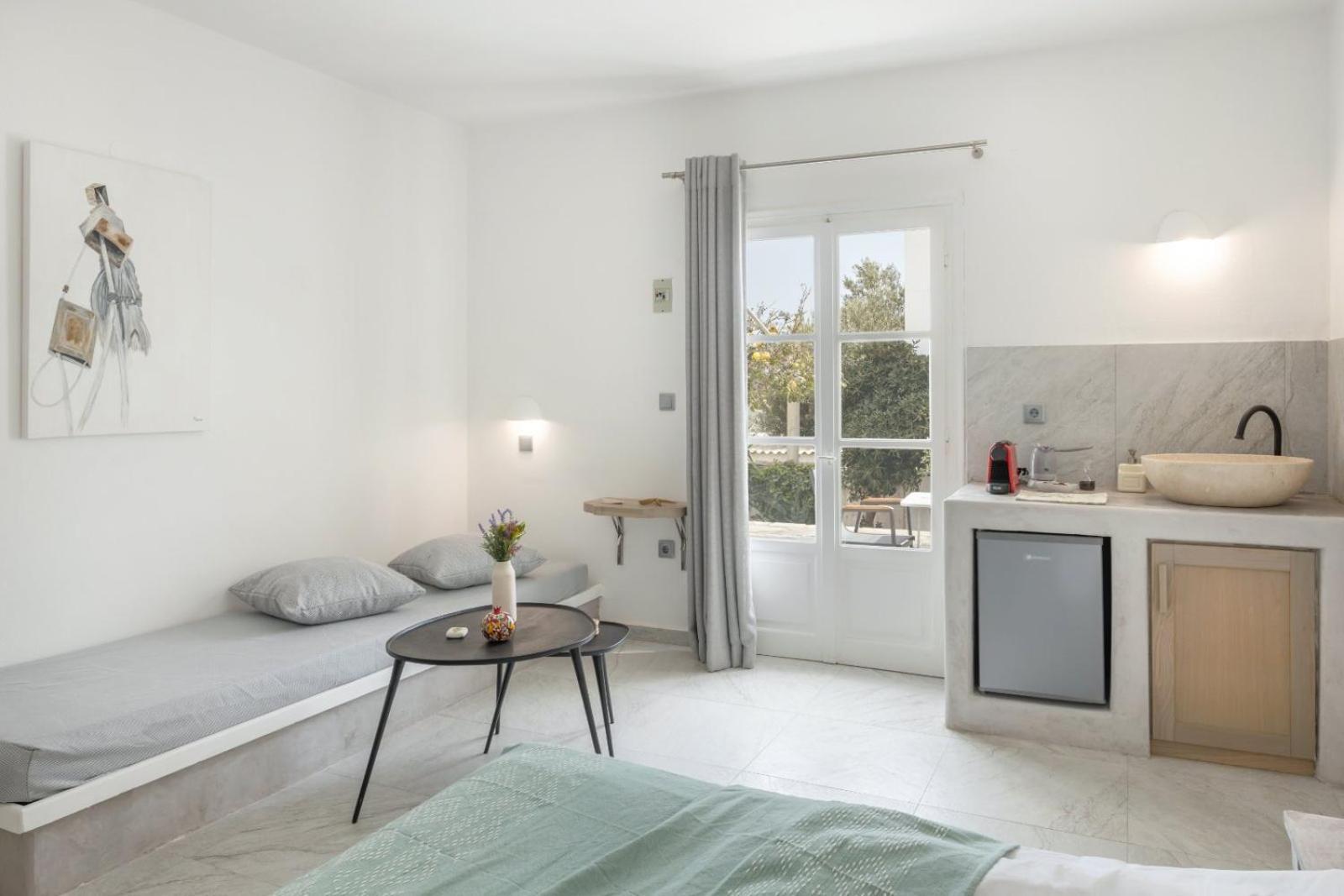 Irini's Poiema Apartment